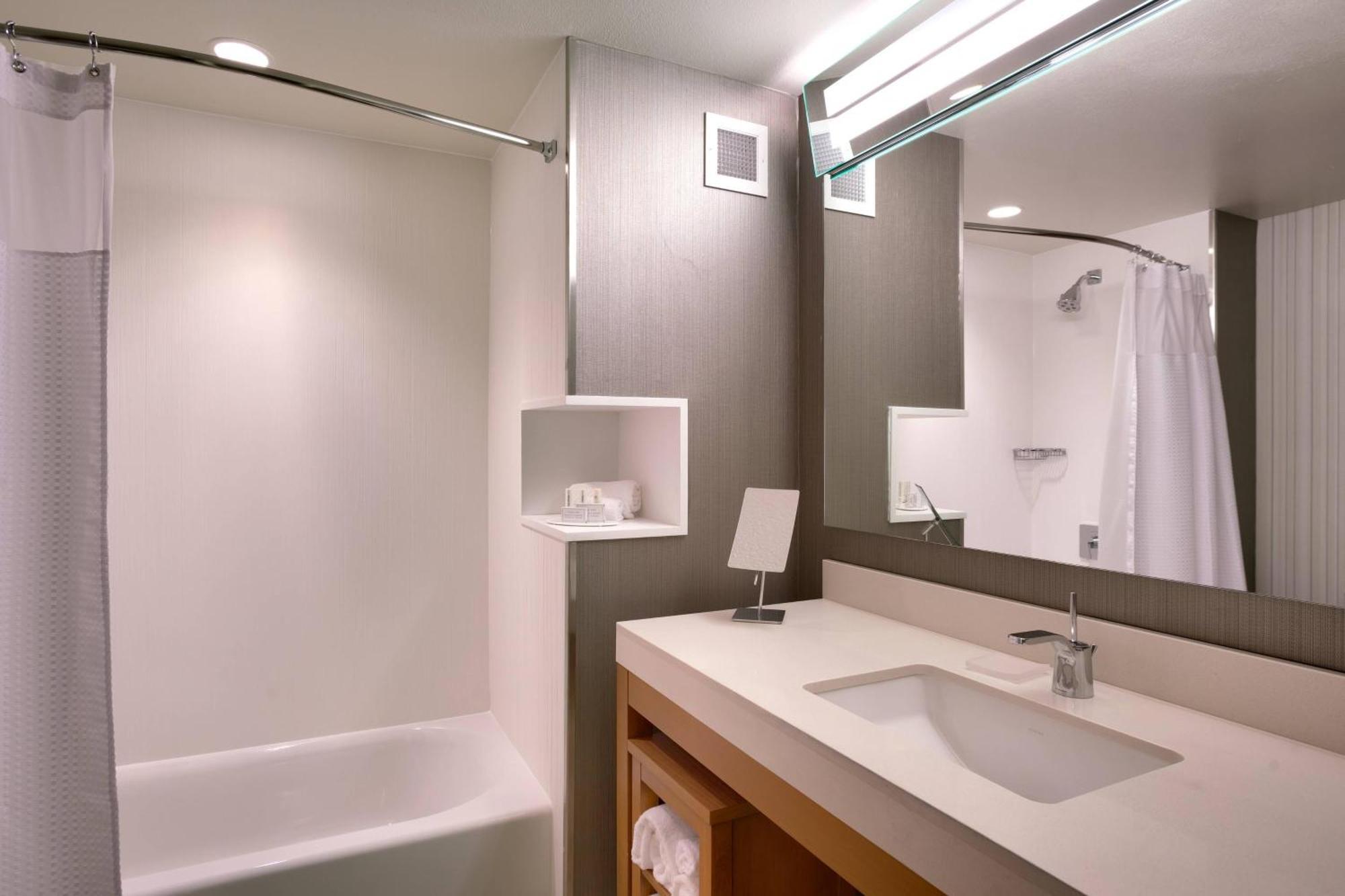 Courtyard By Marriott Salt Lake City Downtown מראה חיצוני תמונה