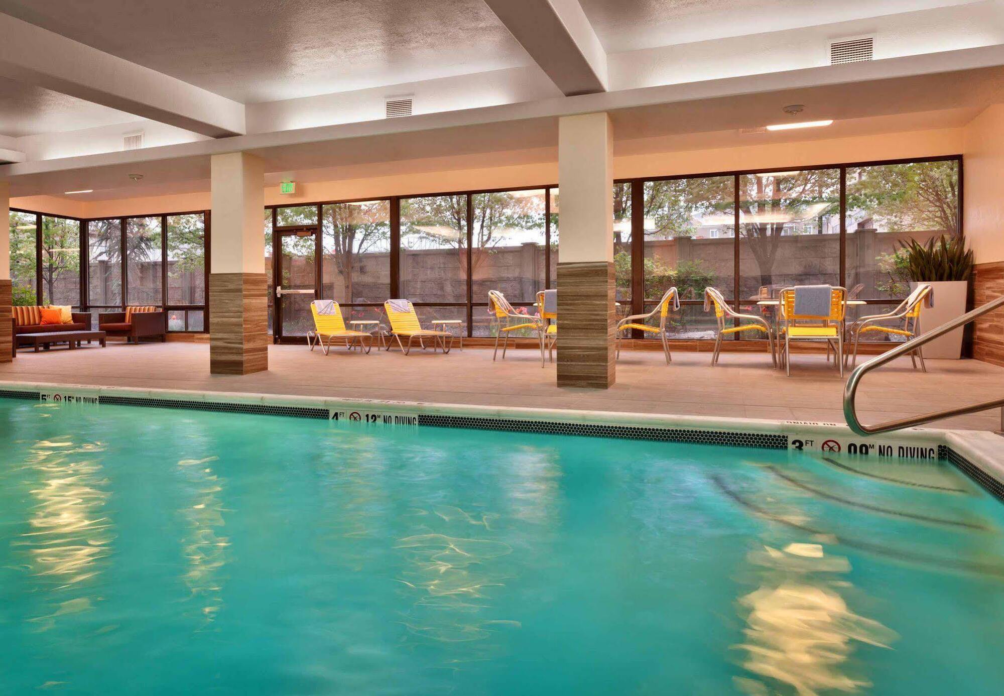 Courtyard By Marriott Salt Lake City Downtown מראה חיצוני תמונה